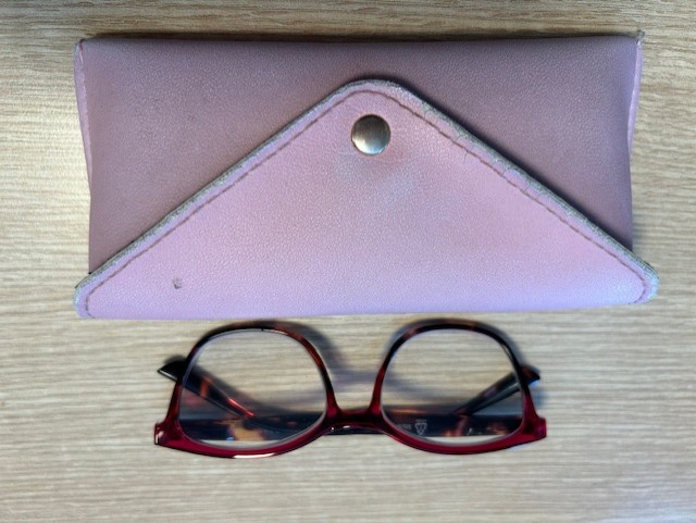 Leitud ese: Prillid — ID: 73410