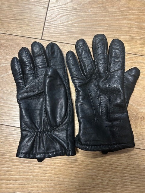 Leitud ese: Riided — ID: 73545