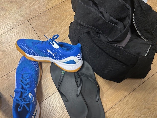 Leitud ese: Kotid, Muu, Riided — ID: 73550