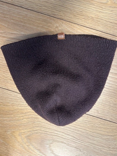 Leitud ese: Riided — ID: 73883