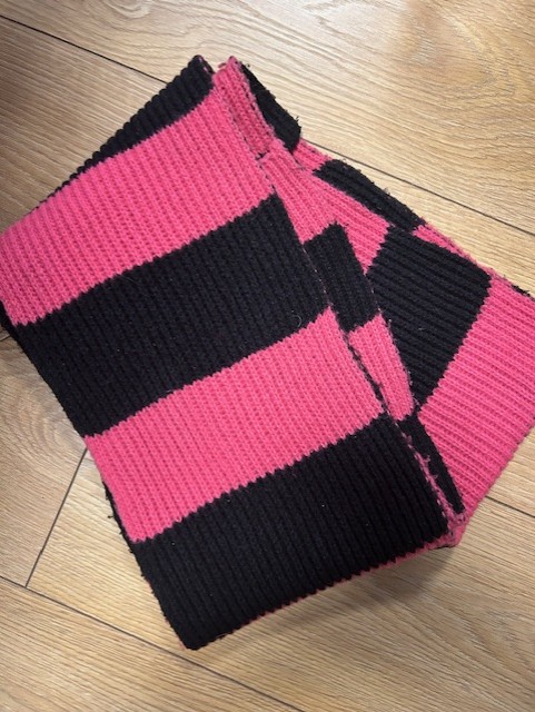 Leitud ese: Riided — ID: 73955